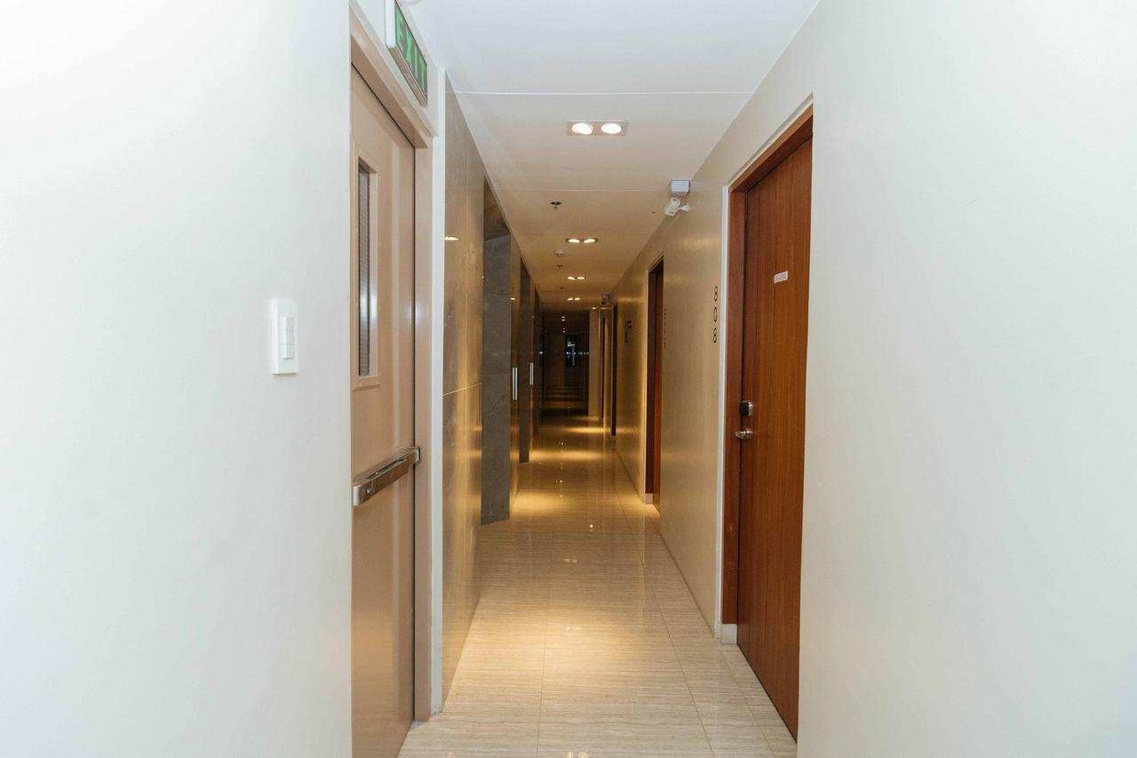 Reddoorz Premium Near Ust Hospital Hotel Manila Exterior photo