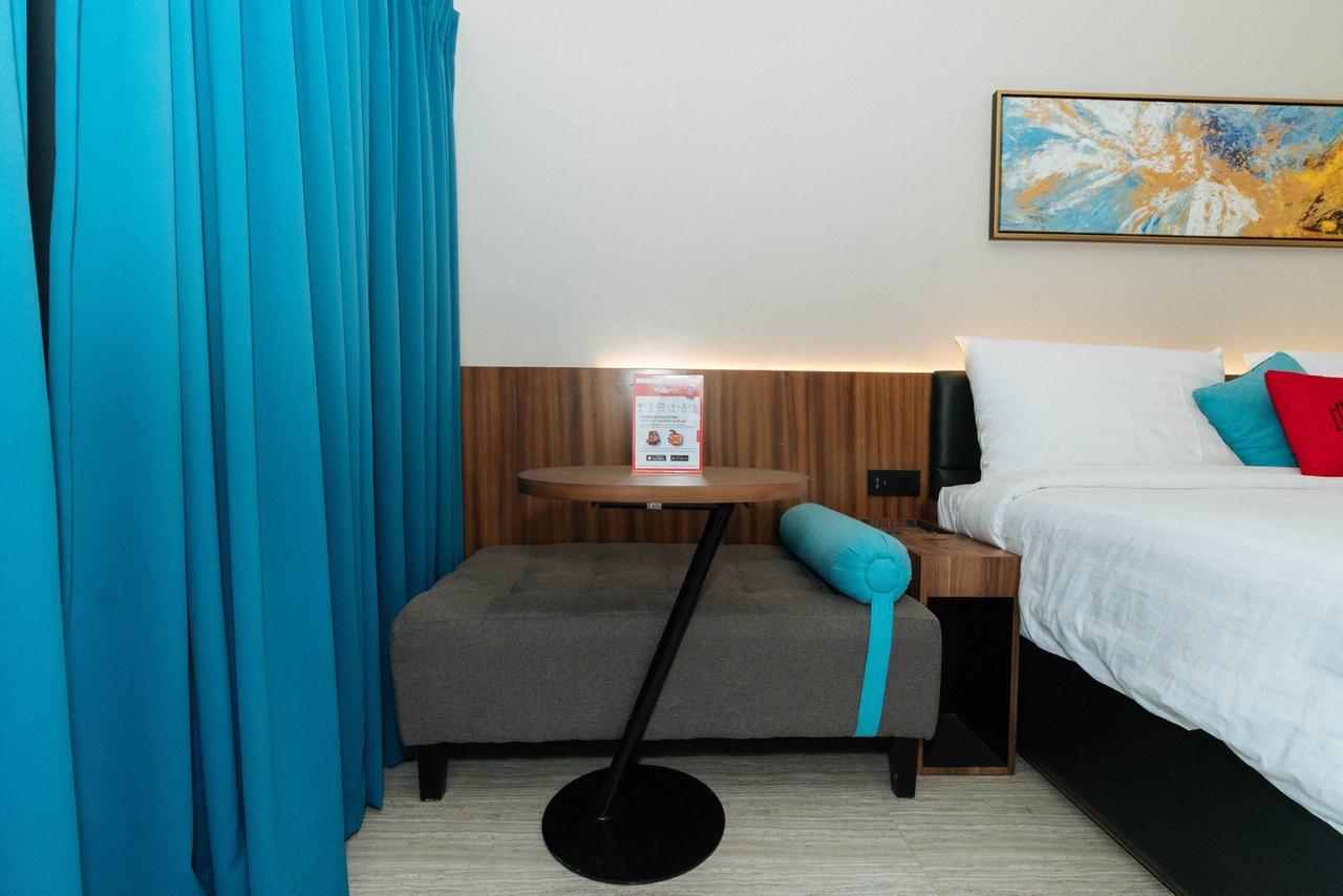 Reddoorz Premium Near Ust Hospital Hotel Manila Exterior photo